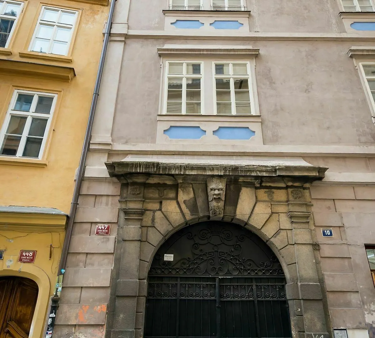 Empirent Old Town 2 Apartments Prague